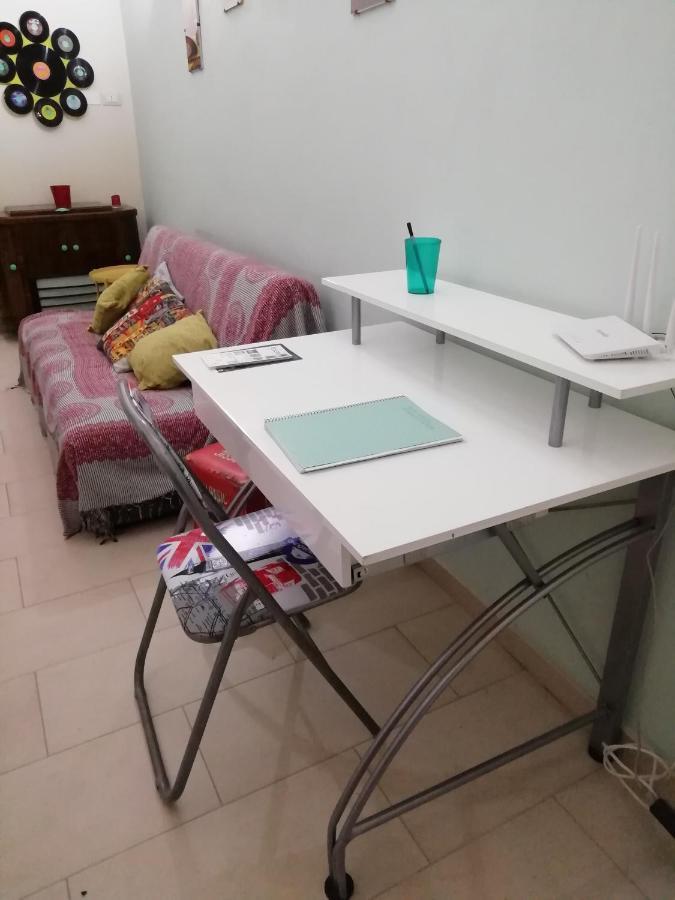 סירקוזה Il Vinile Apartment מראה חיצוני תמונה