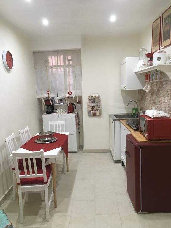 סירקוזה Il Vinile Apartment מראה חיצוני תמונה