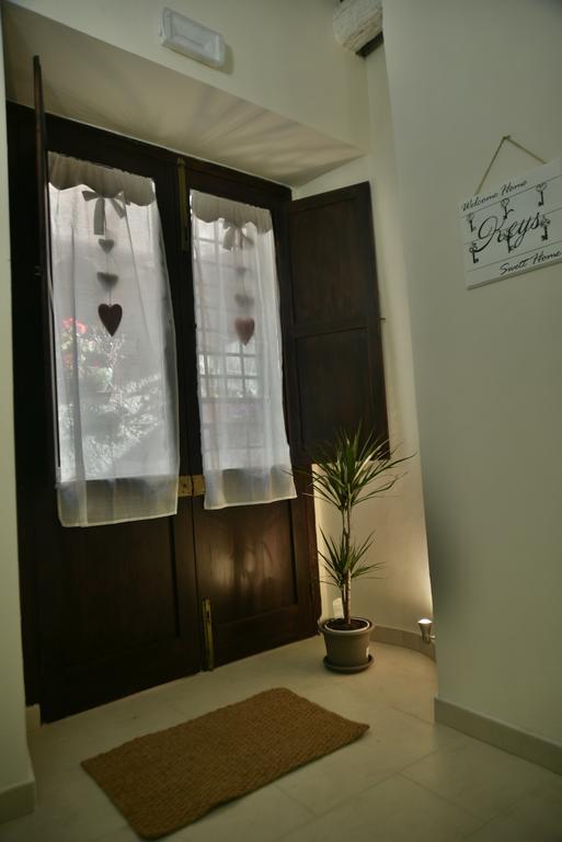 סירקוזה Il Vinile Apartment מראה חיצוני תמונה